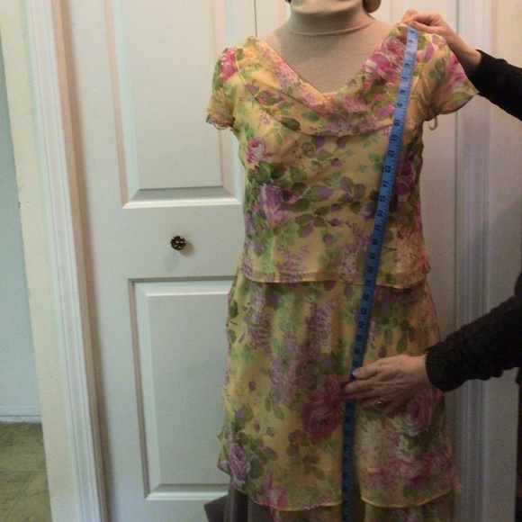 Two piece outfit - Picture 2 of 7